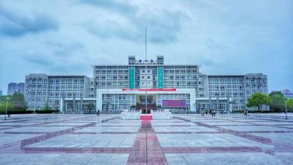 安徽商贸职业技术学院分数线,安徽商贸职业技术学院全国排名,安徽商贸职业技术学院录取分数线,安徽商贸职业技术学院专业排名985大学全部排名,高考录取分数线,大学排名全国排行榜,大学排行榜